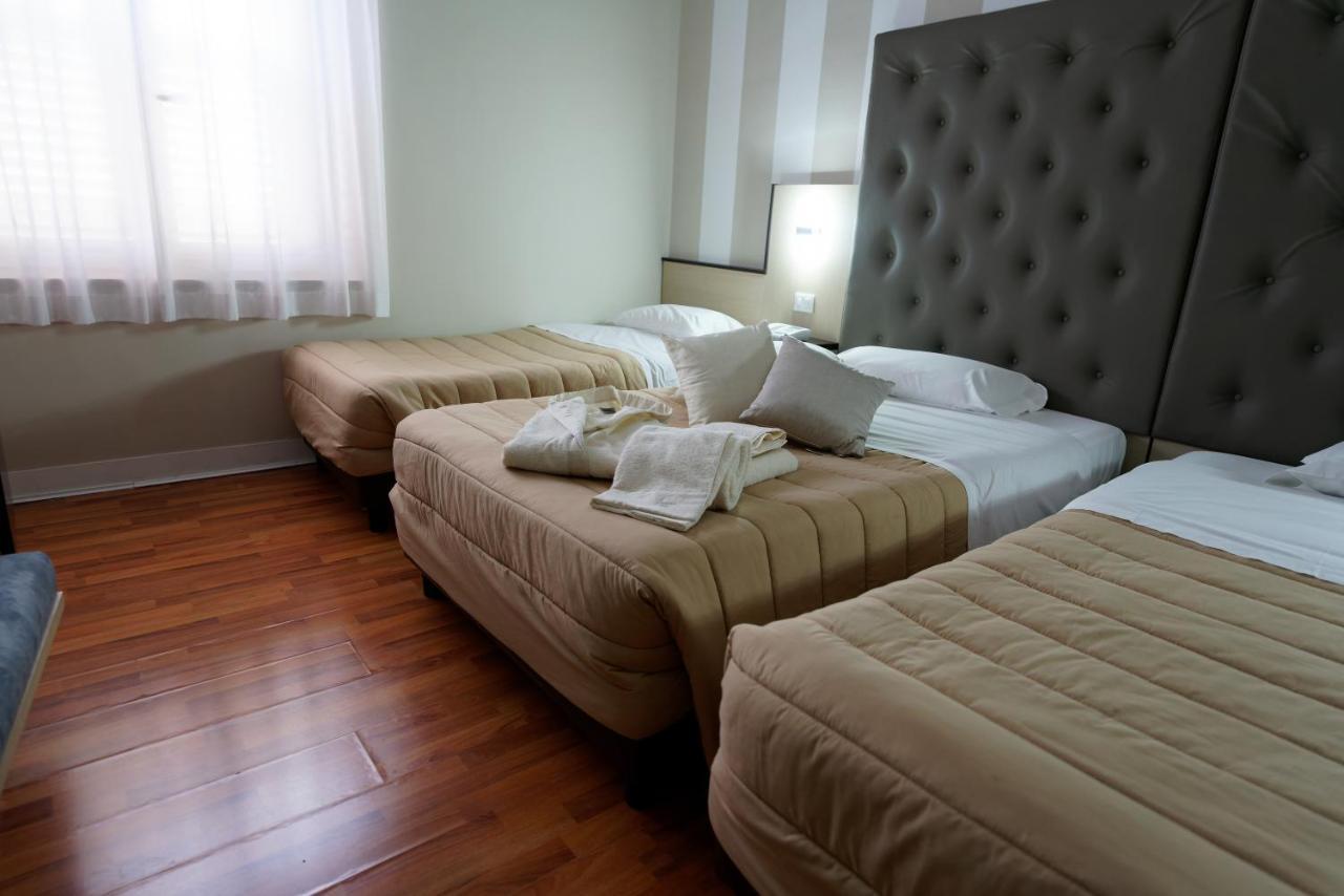 Hotel Sant'Elia Месина Екстериор снимка